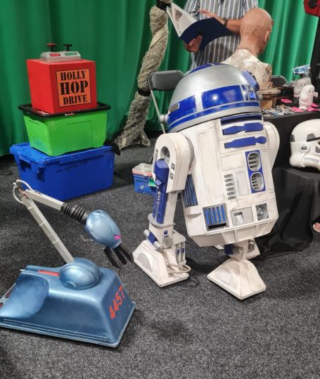 Droid diplomacy in action 🤖✨