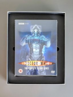 The Doctor Who Series 2 Cyberman Boxset - Inner Box